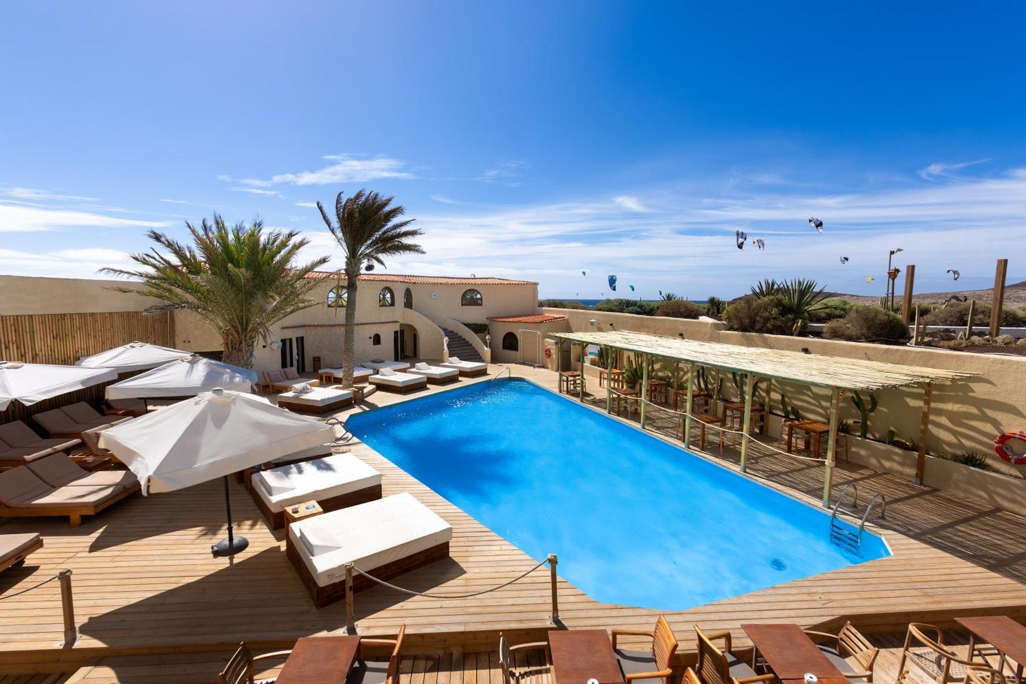 Playa Surf Cbbc Hotel El Médano Exterior photo